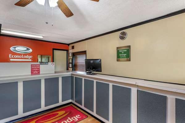 Econo Lodge Erlanger Esterno foto