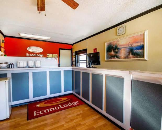 Econo Lodge Erlanger Esterno foto